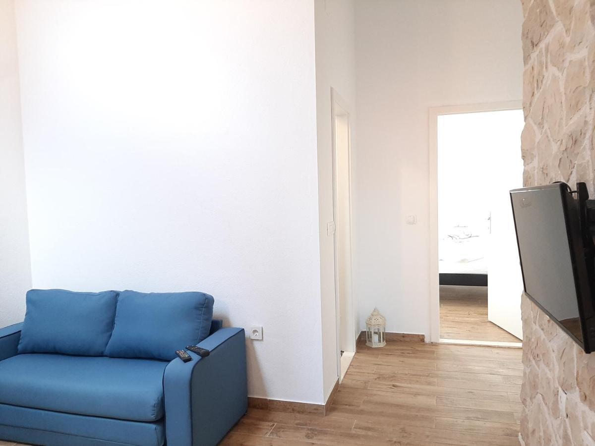 Apartamento Holiday Beach House Grebaštica Exterior foto